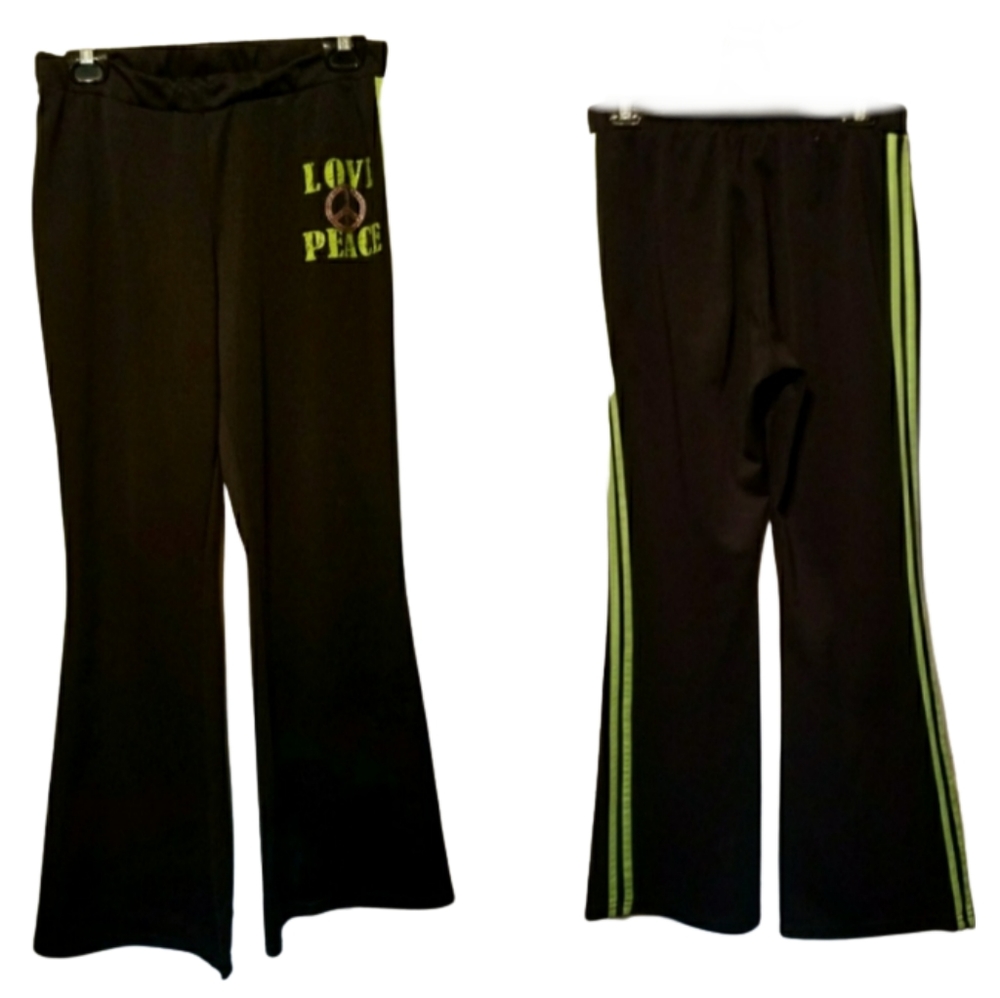 E)  Black Green junior sz large stretch  pants